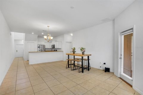 Adosado en venta en Orlando, Florida, 4 dormitorios, 209.03 m2 № 2238062 - foto 11
