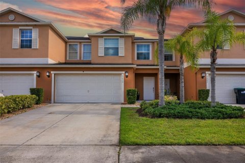 Adosado en Orlando, Florida 4 dormitorios, 209.03 m2 № 2238062