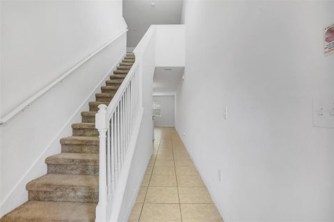 Adosado en venta en Orlando, Florida, 4 dormitorios, 209.03 m2 № 2238062 - foto 5