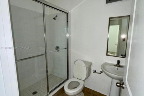 Townhouse in Homestead, Florida 4 bedrooms, 155.52 sq.m. № 2057043 - photo 18