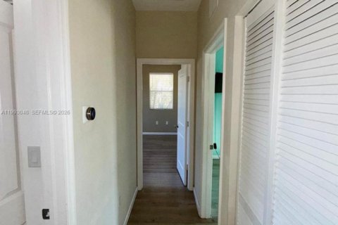 Townhouse in Homestead, Florida 4 bedrooms, 155.52 sq.m. № 2057043 - photo 29