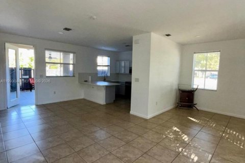 Townhouse in Homestead, Florida 4 bedrooms, 155.52 sq.m. № 2057043 - photo 14