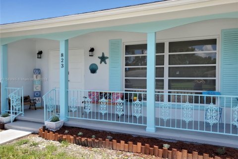 Casa en venta en Fort Myers, Florida, 3 dormitorios, 134.99 m2 № 1864110 - foto 3