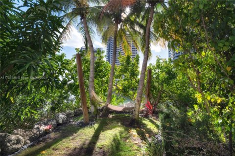 Casa en venta en Aventura, Florida, 5 dormitorios, 605.91 m2 № 1477502 - foto 8