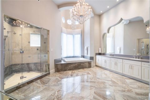 Casa en venta en Aventura, Florida, 5 dormitorios, 605.91 m2 № 1477502 - foto 23