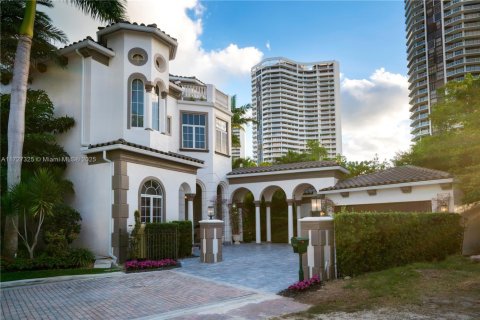 Casa en venta en Aventura, Florida, 5 dormitorios, 605.91 m2 № 1477502 - foto 26