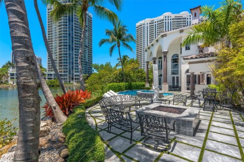 Casa en venta en Aventura, Florida, 5 dormitorios, 605.91 m2 № 1477502 - foto 5