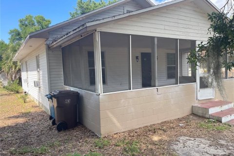 House in Lake Wales, Florida 3 bedrooms, 108.14 sq.m. № 2101487 - photo 4