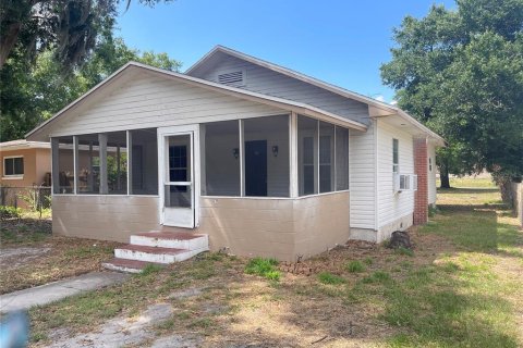 House in Lake Wales, Florida 3 bedrooms, 108.14 sq.m. № 2101487 - photo 5