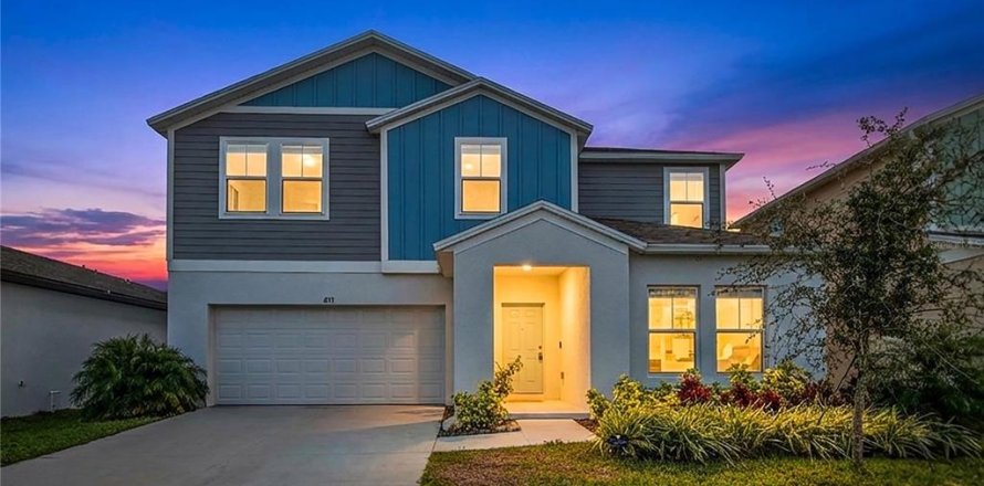 House in Haines City, Florida 5 bedrooms, 272.48 sq.m. № 2092491