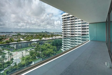 Condominio en alquiler en Bal Harbour, Florida, 2 dormitorios, 158.31 m2 № 2056674 - foto 19
