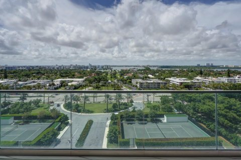 Condominio en alquiler en Bal Harbour, Florida, 2 dormitorios, 158.31 m2 № 2056674 - foto 17