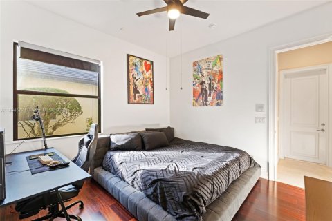 Снять в аренду виллу или дом в Плантация, Флорида 5 спален, 296.54м2, № 1947038 - фото 27