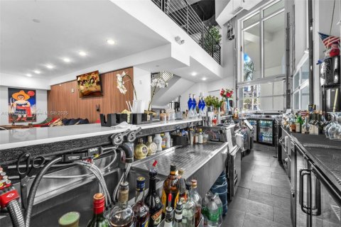 Купить коммерческую недвижимость в Форт-Лодердейл, Флорида № 2021175 - фото 29