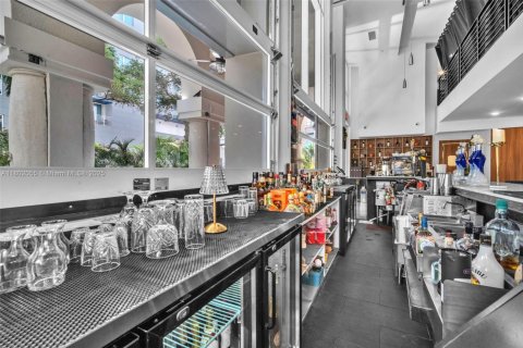 Купить коммерческую недвижимость в Форт-Лодердейл, Флорида № 2021175 - фото 4