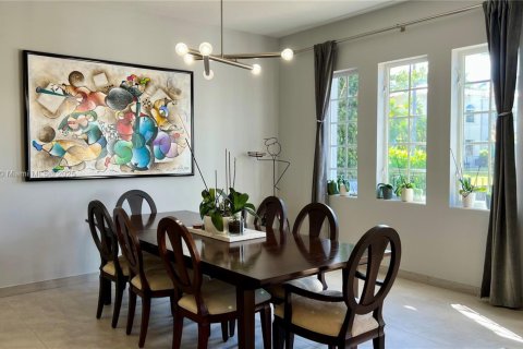 House in Aventura, Florida 4 bedrooms, 222.22 sq.m. № 1974860 - photo 18