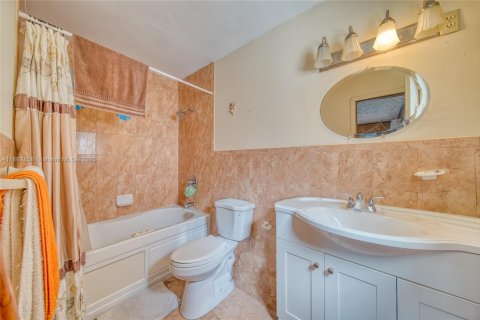 Купить виллу или дом в Майами, Флорида 4 спальни, 187.66м2, № 1938583 - фото 26