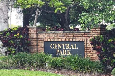 Condominio en venta en Plantation, Florida, 1 dormitorio, 58.06 m2 № 1928069 - foto 24