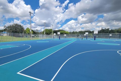 Condominio en venta en Plantation, Florida, 1 dormitorio, 58.06 m2 № 1928069 - foto 26