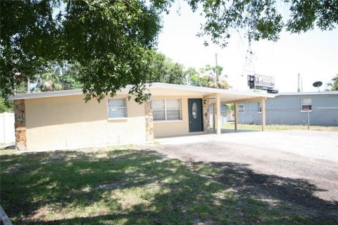 House in Tampa, Florida 3 bedrooms, 97.83 sq.m. № 1761458 - photo 3