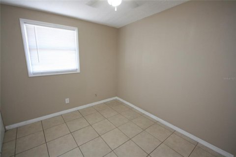 House in Tampa, Florida 3 bedrooms, 97.83 sq.m. № 1761458 - photo 18