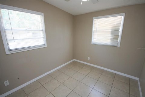 House in Tampa, Florida 3 bedrooms, 97.83 sq.m. № 1761458 - photo 23