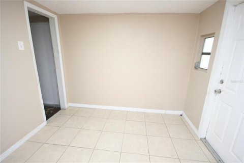 House in Tampa, Florida 3 bedrooms, 97.83 sq.m. № 1761458 - photo 14
