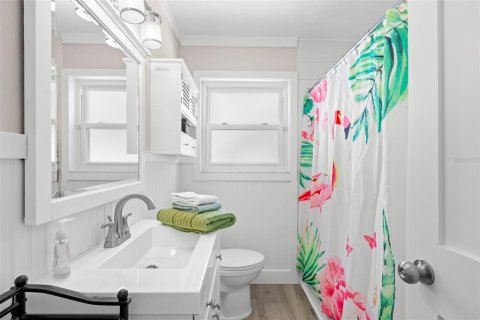 Casa en alquiler en Saint Petersburg, Florida, 3 dormitorios, 151.24 m2 № 1904971 - foto 23