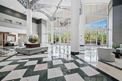 Condominio en venta en Sunny Isles Beach, Florida, 2 dormitorios, 163.14 m2 № 2034568 - foto 6