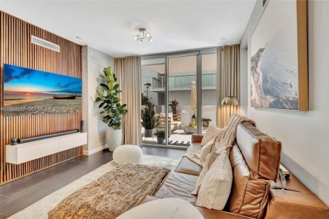 Condominio en venta en Miami, Florida, 2 dormitorios, 90.39 m2 № 2152770 - foto 5