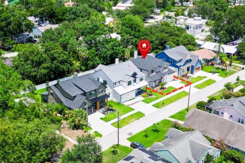 Casa en venta en Tampa, Florida, 5 dormitorios, 333.8 m2 № 1806887 - foto 16