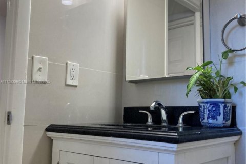 Townhouse in Plantation, Florida 3 bedrooms, 140.75 sq.m. № 1707888 - photo 8