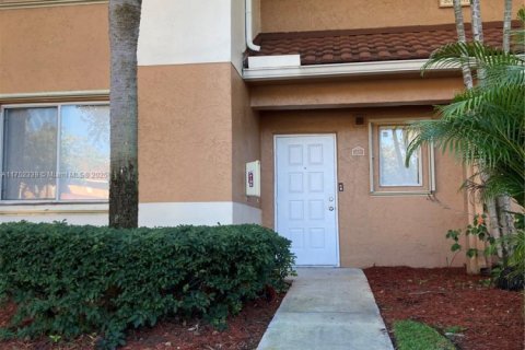 Townhouse in Plantation, Florida 3 bedrooms, 140.75 sq.m. № 1707888 - photo 16