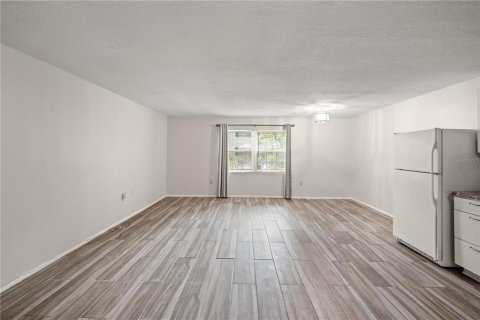 Copropriété à vendre à Tampa, Floride: 1 chambre, 70.61 m2 № 1899380 - photo 7