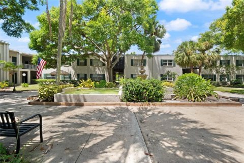 Copropriété à vendre à Tampa, Floride: 1 chambre, 70.61 m2 № 1899380 - photo 1