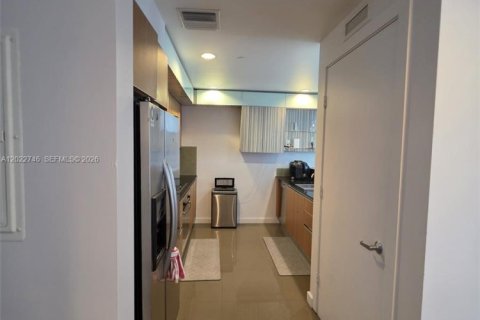 Copropriété à louer à Miami, Floride: 2 chambres, 127.09 m2 № 2257078 - photo 16
