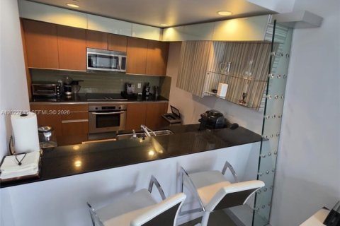 Copropriété à louer à Miami, Floride: 2 chambres, 127.09 m2 № 2257078 - photo 9