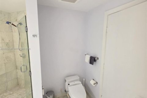 Copropriété à louer à Miami, Floride: 2 chambres, 127.09 m2 № 2257078 - photo 27