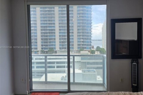 Copropriété à louer à Miami, Floride: 2 chambres, 127.09 m2 № 2257078 - photo 23