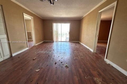 Copropriété à vendre à Miami, Floride: 2 chambres, 72.65 m2 № 2066222 - photo 2