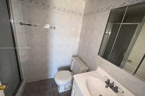 Copropriété à vendre à Miami, Floride: 2 chambres, 72.65 m2 № 2066222 - photo 11