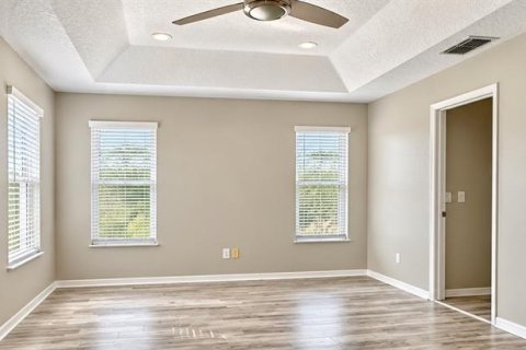 House in Orlando, Florida 4 bedrooms, 223.71 sq.m. № 2305178 - photo 8