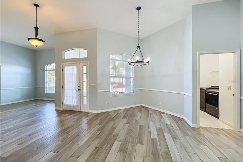 House in Ocoee, Florida 3 bedrooms, 208.47 sq.m. № 2394286 - photo 19