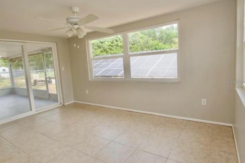 House in Hudson, Florida 2 bedrooms, 92.9 sq.m. № 2220029 - photo 12