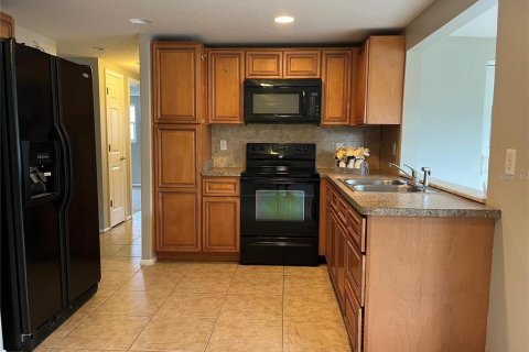 House in Hudson, Florida 2 bedrooms, 92.9 sq.m. № 2220029 - photo 10