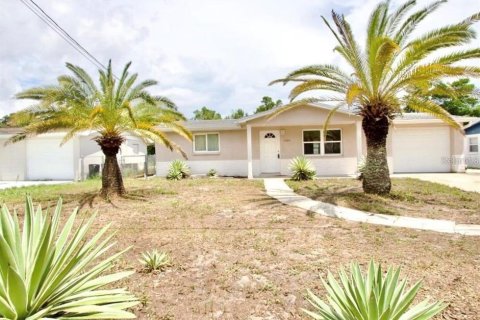 House in Hudson, Florida 2 bedrooms, 92.9 sq.m. № 2220029 - photo 3