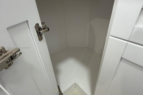 Adosado en venta en Homestead, Florida, 3 dormitorios, 132.2 m2 № 2013634 - foto 22