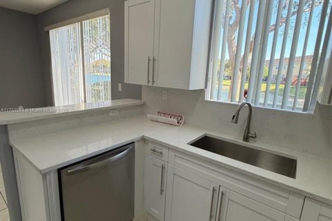 Adosado en venta en Homestead, Florida, 3 dormitorios, 132.2 m2 № 2013634 - foto 24