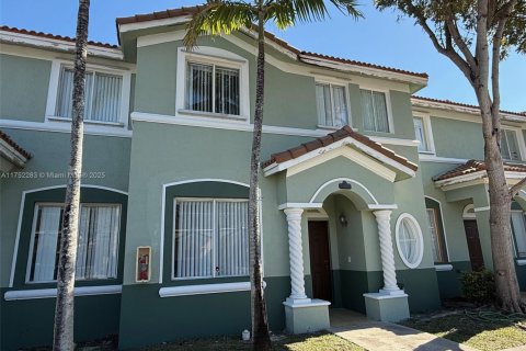 Adosado en Homestead, Florida 3 dormitorios, 132.2 m2 № 2013634