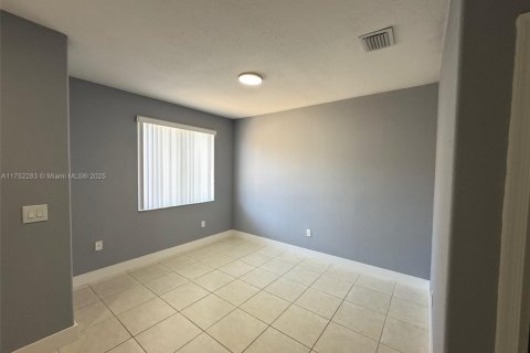 Adosado en venta en Homestead, Florida, 3 dormitorios, 132.2 m2 № 2013634 - foto 21